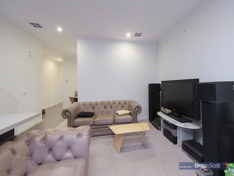 5 Beaurepaire Parade, Footscray VIC 3011