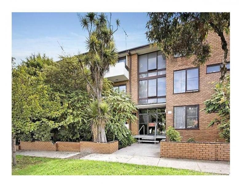 10/49 Napier Street, Footscray VIC 3011