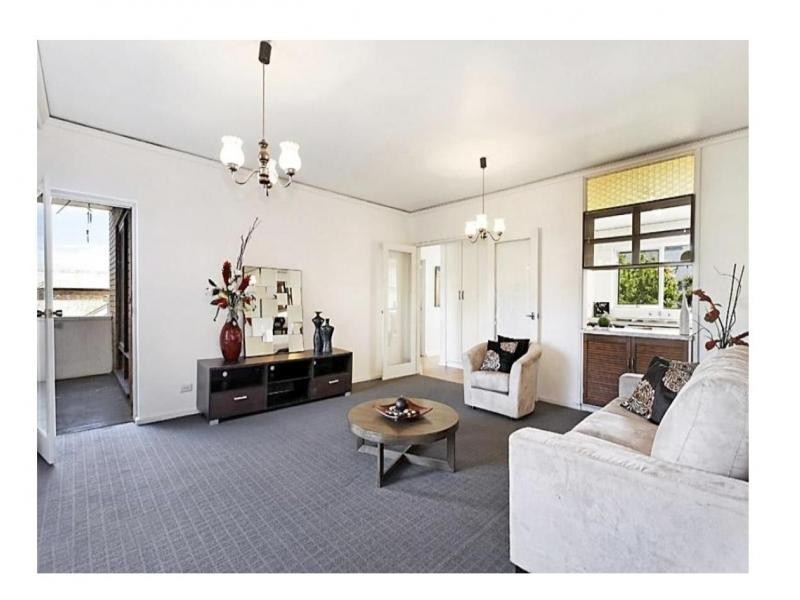 10/49 Napier Street, Footscray VIC 3011