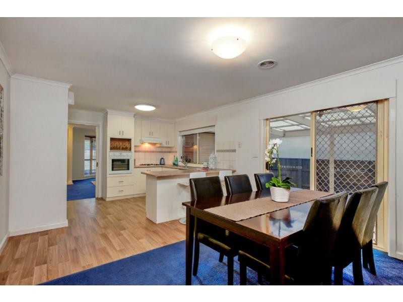 8 Knox Court, Altona Meadows VIC 3028