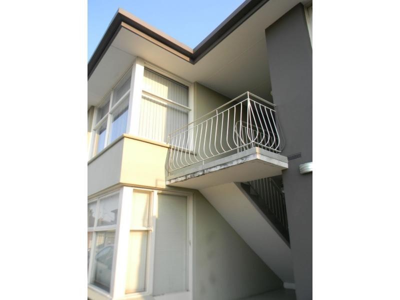 8/218 Gordon Street, Footscray VIC 3011