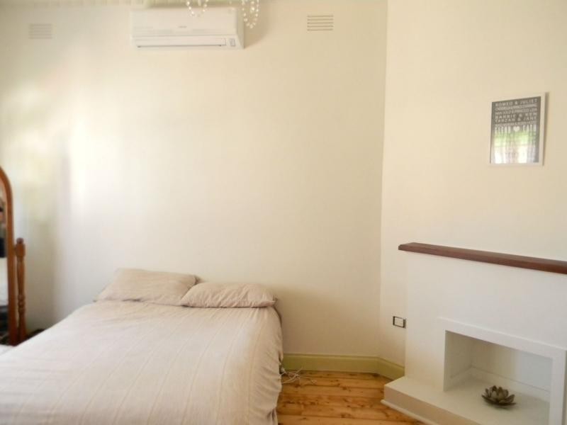 16 Madden Street, Maidstone VIC 3012