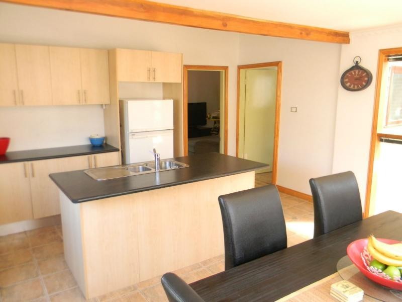 16 Madden Street, Maidstone VIC 3012