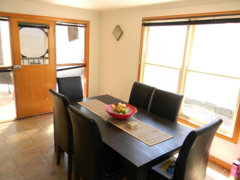 16 Madden Street, Maidstone VIC 3012