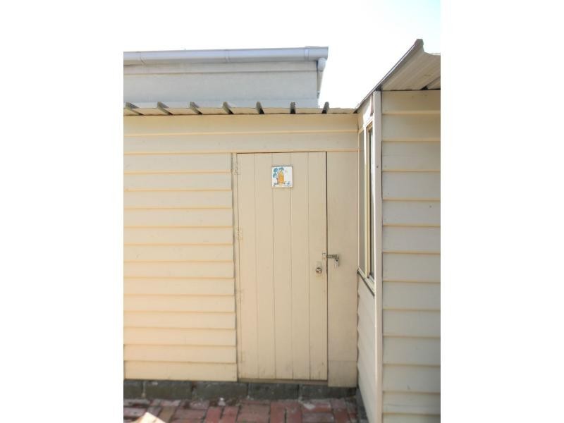 16 Madden Street, Maidstone VIC 3012