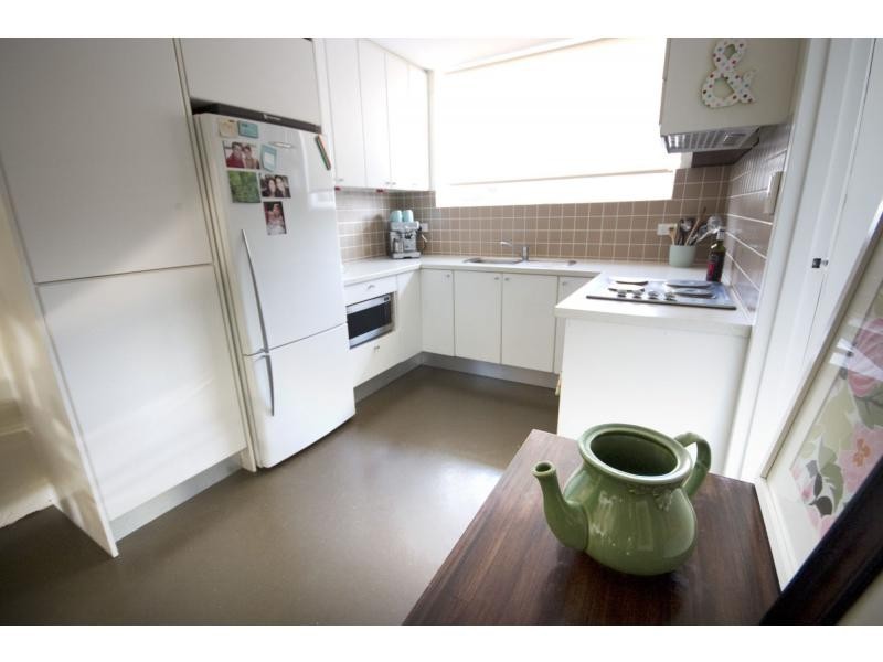 8/85 Ballarat Road, Maidstone VIC 3012