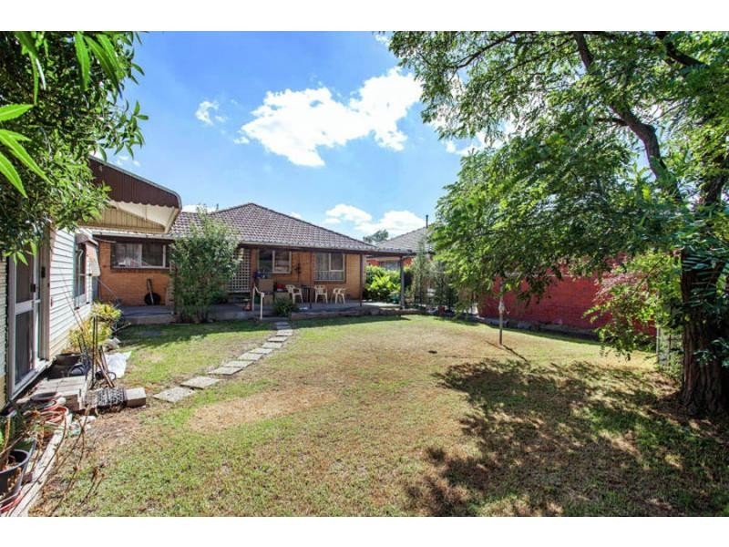 28 Ravenhall Street, Braybrook VIC 3019