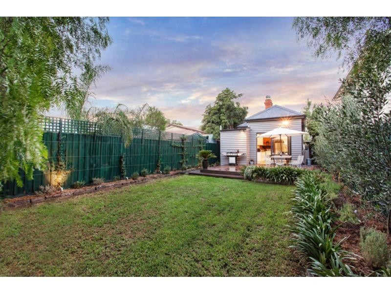 24 Warleigh Road, West Footscray VIC 3012