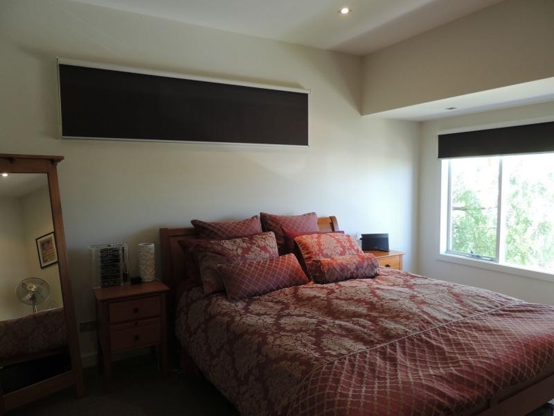 2/12 Simpson Street, Yarraville VIC 3013