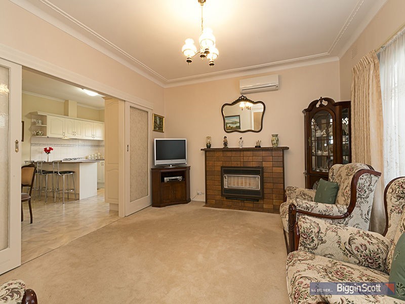 18 Gordon Parade, Yarraville VIC 3013