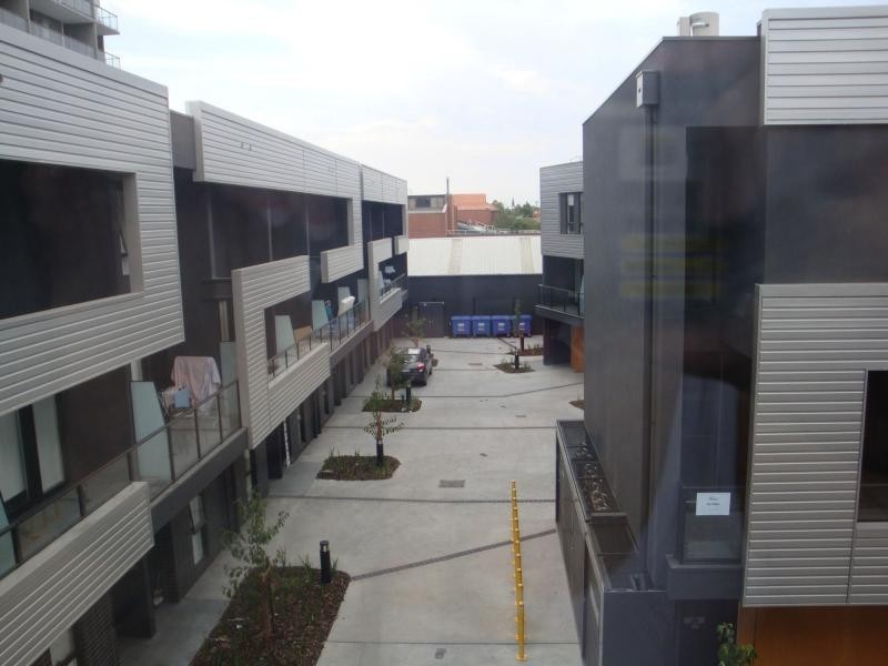 11 Cirque Drive, Footscray VIC 3011