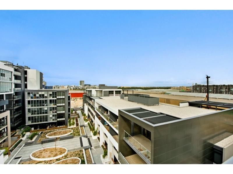 802/49 Hill Road, Wentworth Point NSW 2127