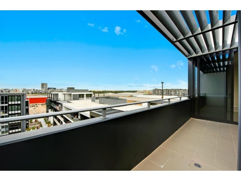802/49 Hill Road, Wentworth Point NSW 2127