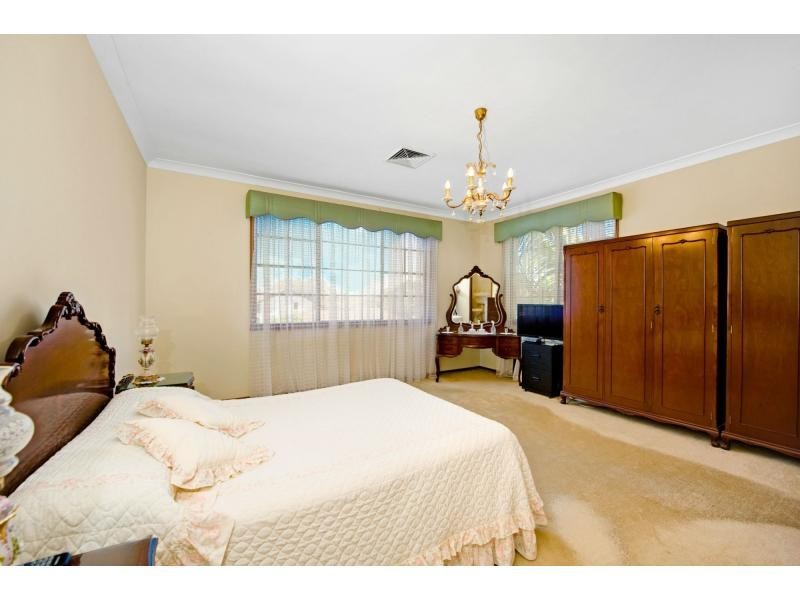 28 Lochinvar Parade, Carlingford NSW 2118