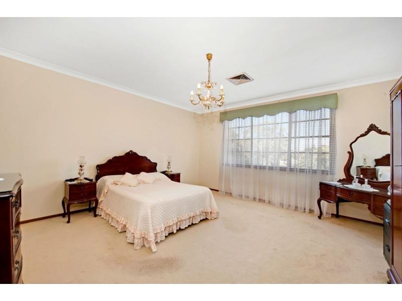 28 Lochinvar Parade, Carlingford NSW 2118