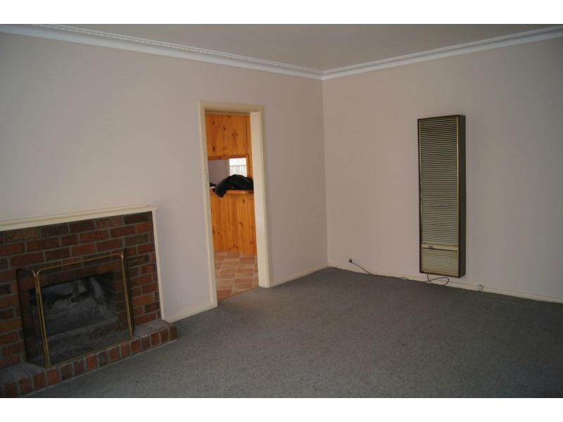 13 Chippewa Avenue, Donvale VIC 3111