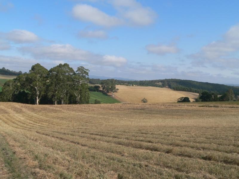 L2 265 Ure Road, Gembrook VIC 3783