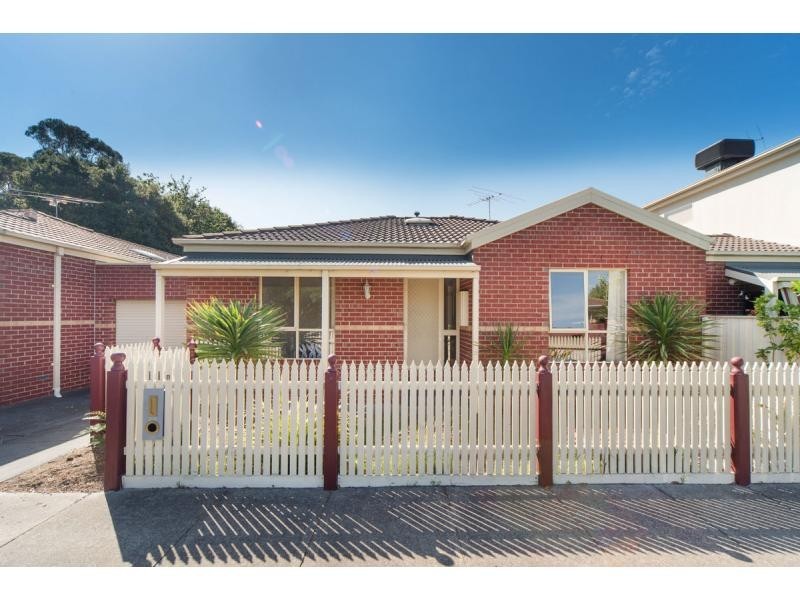11B Voltri Street, Cheltenham VIC 3192
