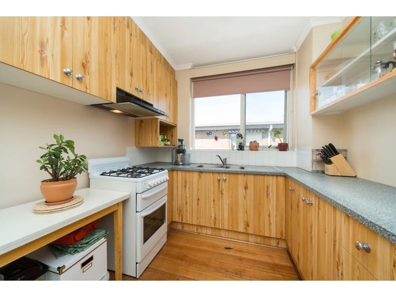 18/306 Inkerman Street, St Kilda East VIC 3183