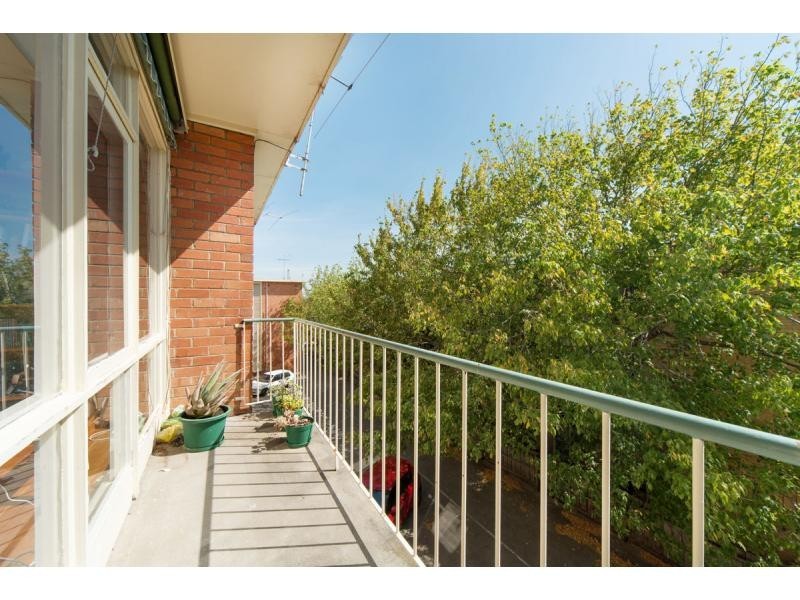 18/306 Inkerman Street, St Kilda East VIC 3183