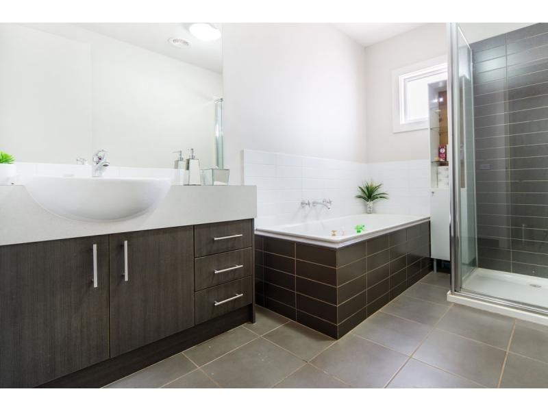 Unit 1/42 Golf Links Avenue, Oakleigh VIC 3166