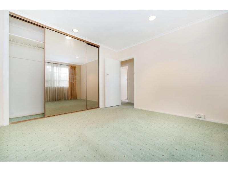 3/4 Vision Street, Chadstone VIC 3148