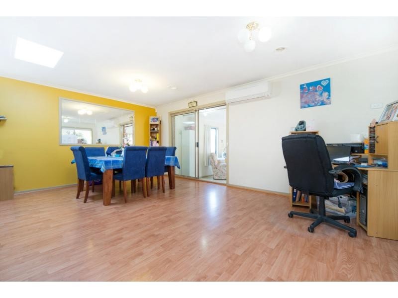 23 Fernwren Place, Carrum Downs VIC 3201