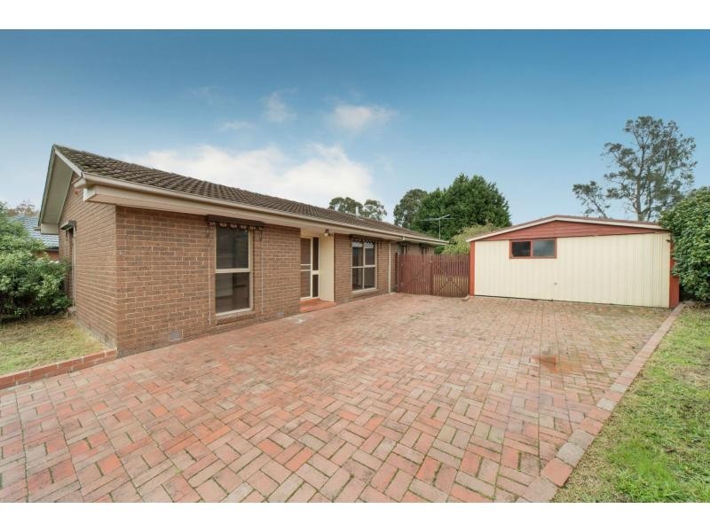 4 Yardley Court, Frankston VIC 3199