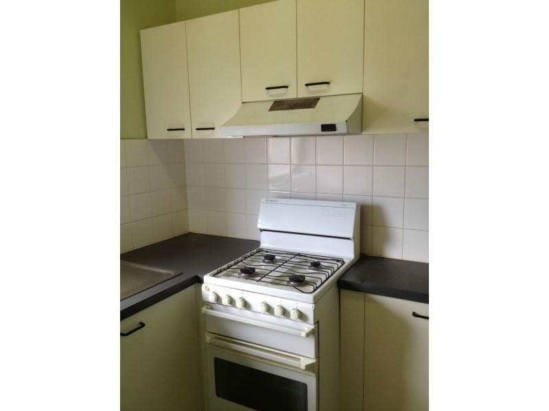 Unit 11/56 – 58 St Vincent Place North, Albert Park VIC 3206