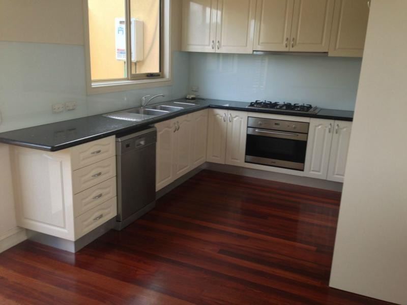 2/242 Hope Street, Brunswick West VIC 3055