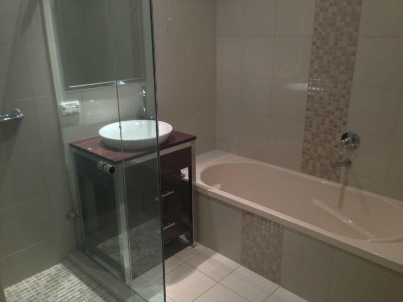 2/242 Hope Street, Brunswick West VIC 3055