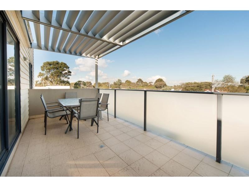 26/76 East Boundary Road, Bentleigh East VIC 3165