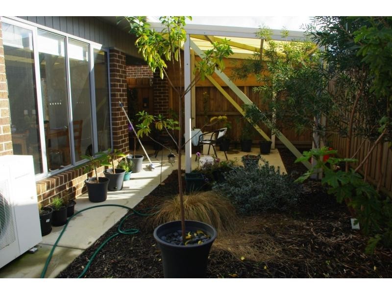 2/14 Curzon Drive, Ocean Grove VIC 3226