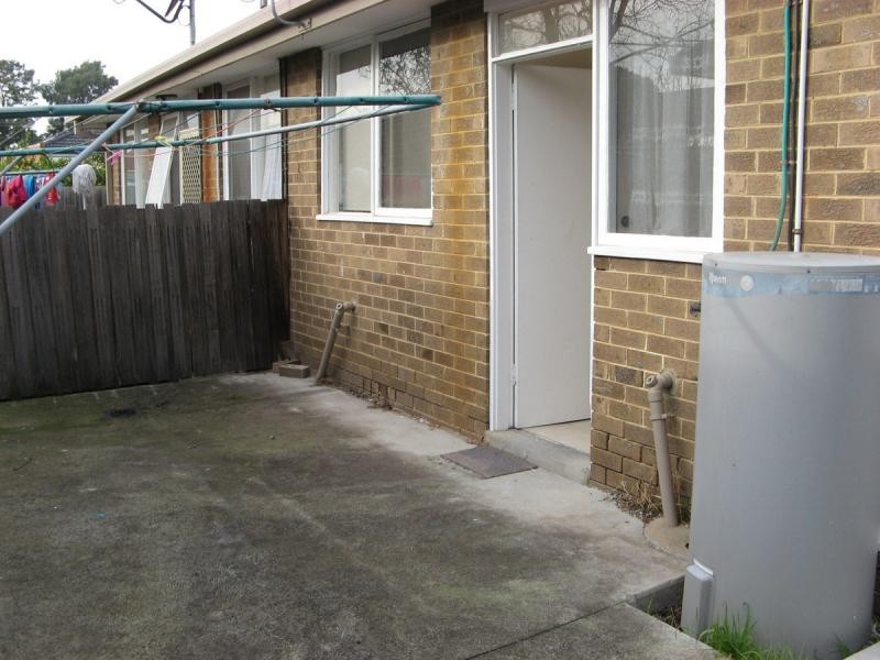 2/4 Hyde Street, Glenroy VIC 3046