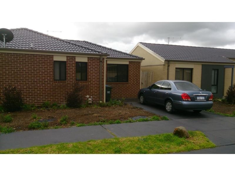 34/12 Kirkland Court, Epping VIC 3076