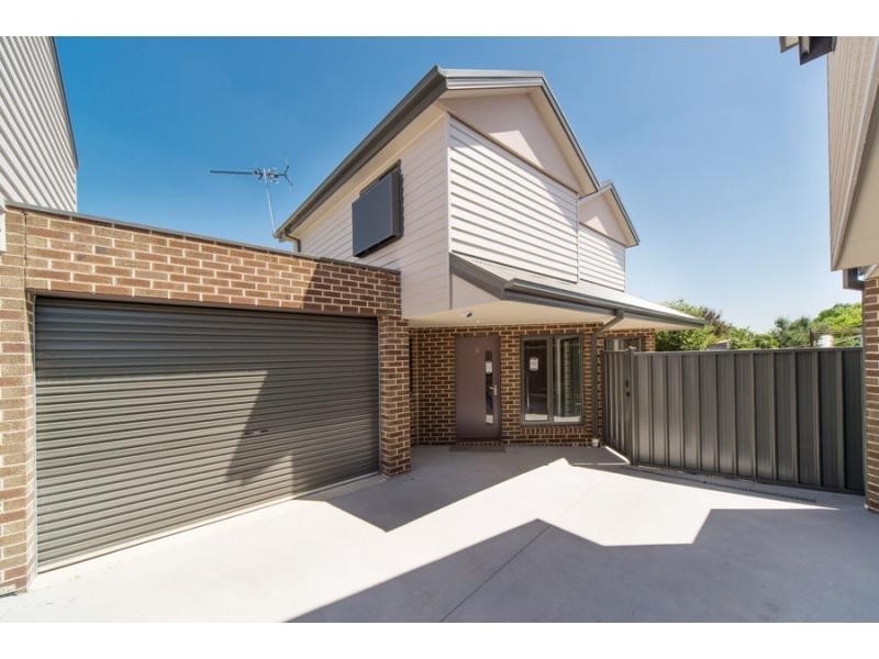 2/1 Edgar Street, Moonee Ponds VIC 3039