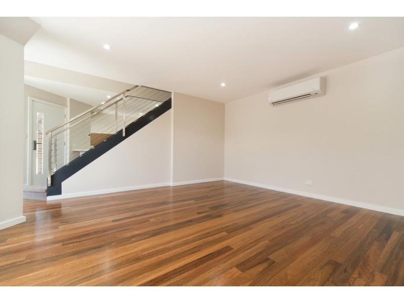 2/1 Edgar Street, Moonee Ponds VIC 3039