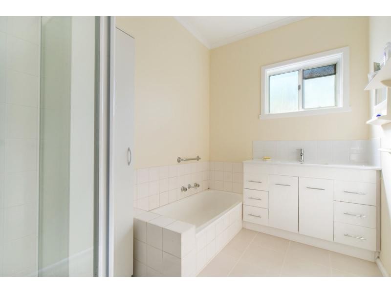 51 Theodore Avenue, Noble Park VIC 3174