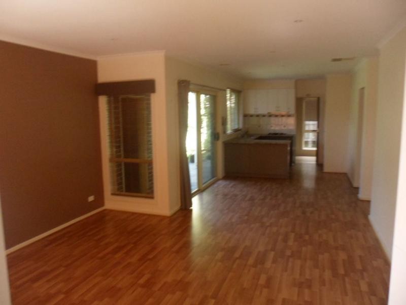 Unit 3/88 Granite Drive, Langwarrin VIC 3910