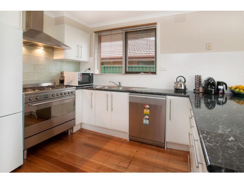 17 Kalang Court, Patterson Lakes VIC 3197