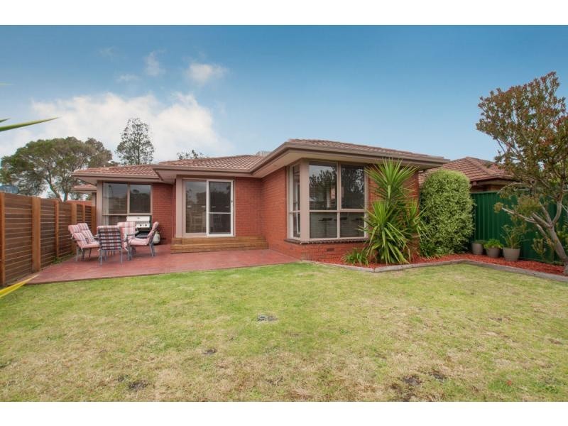17 Kalang Court, Patterson Lakes VIC 3197