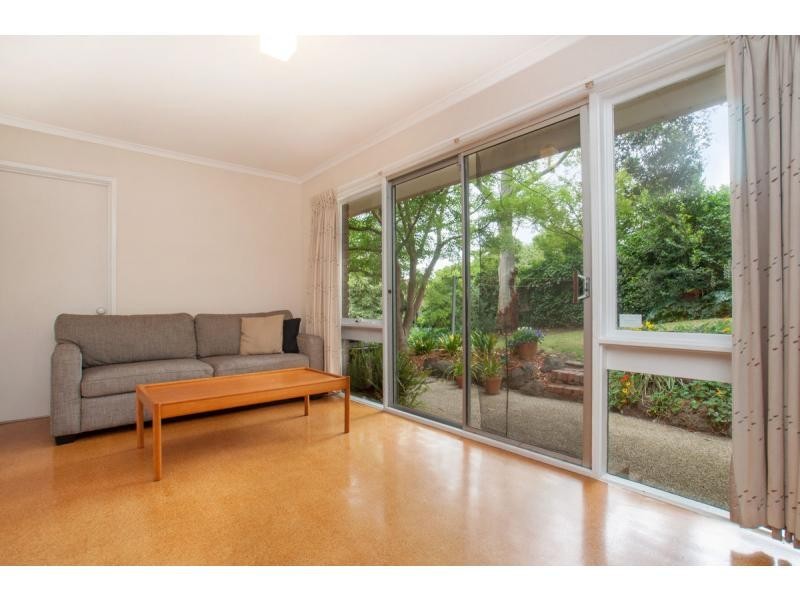 9 Beard Street, Eltham VIC 3095