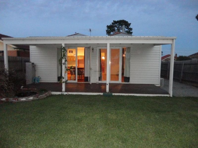 32 Grace Street, Laverton VIC 3028