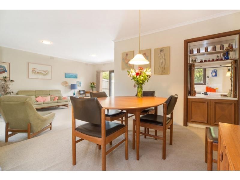 69 Nancy Street, Cheltenham VIC 3192