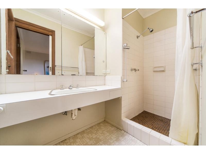 69 Nancy Street, Cheltenham VIC 3192