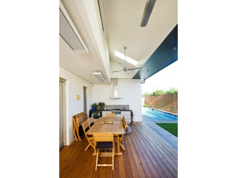 13 Nirvana Avenue, Malvern East VIC 3145