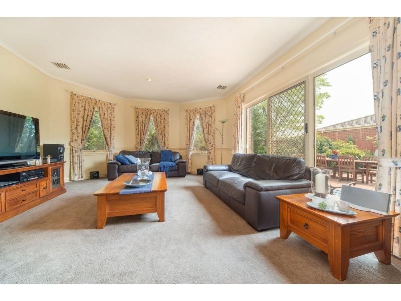 7 Wood Road, Narre Warren South VIC 3805