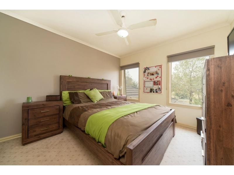 7 Wood Road, Narre Warren South VIC 3805