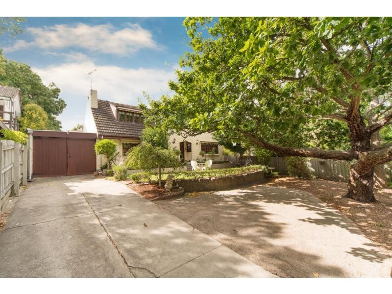 39 Baden Powell Drive, Frankston South VIC 3199