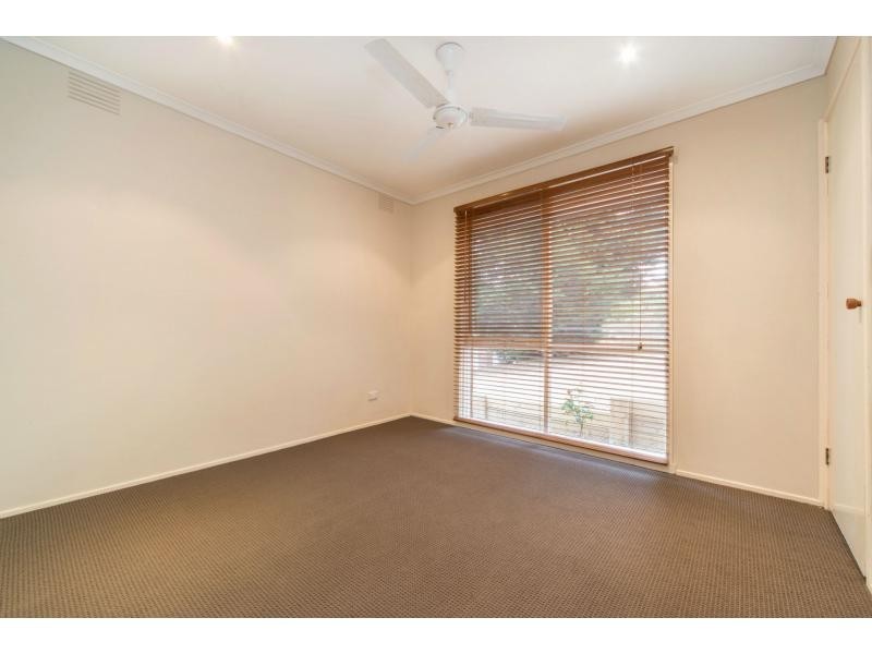 5 Coledale Close, Endeavour Hills VIC 3802